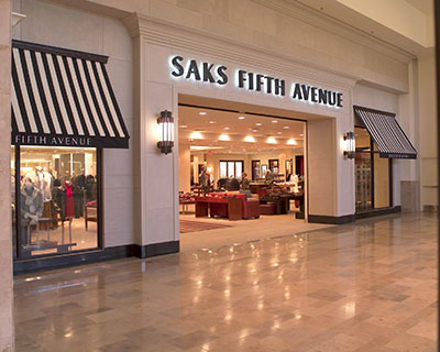 Saks-Fifth-Avenue-store-front