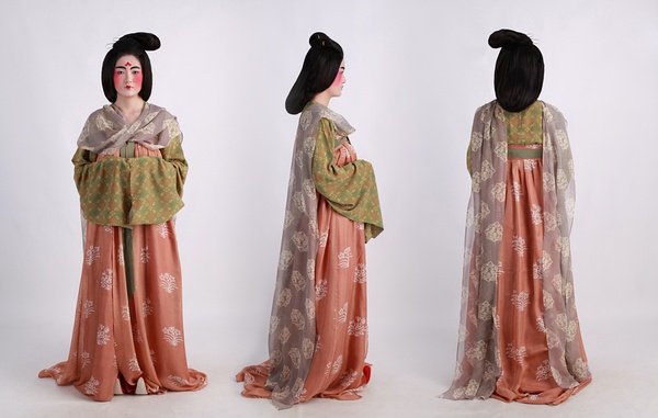 traditional chinese clothing female